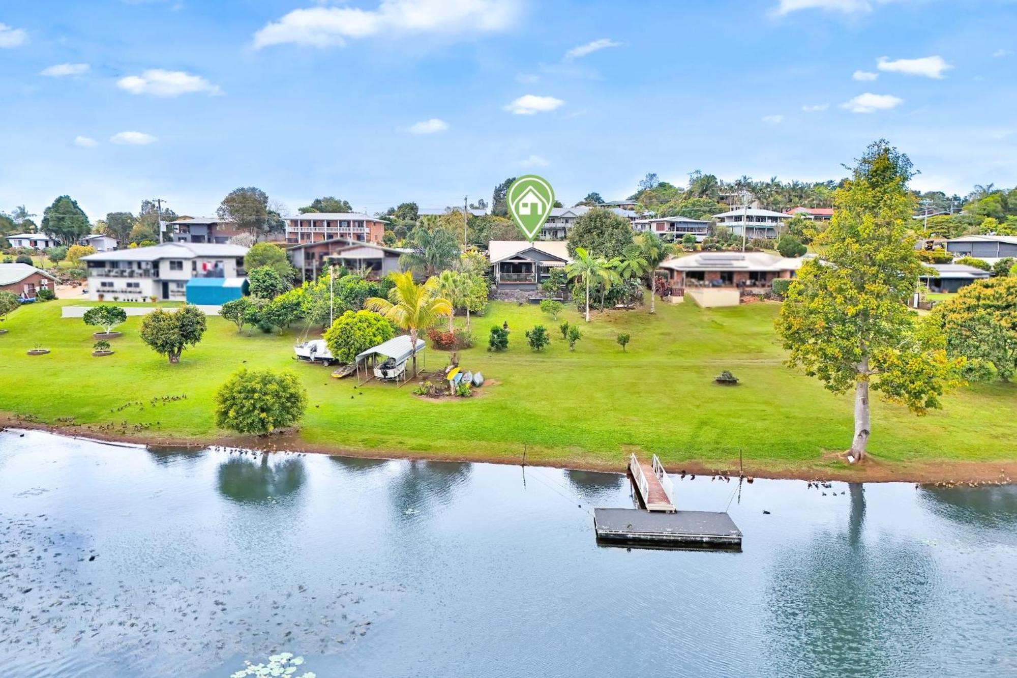 Вілла Lakeside Tinaroo Only 2.5Km From Yungaburra Town Екстер'єр фото