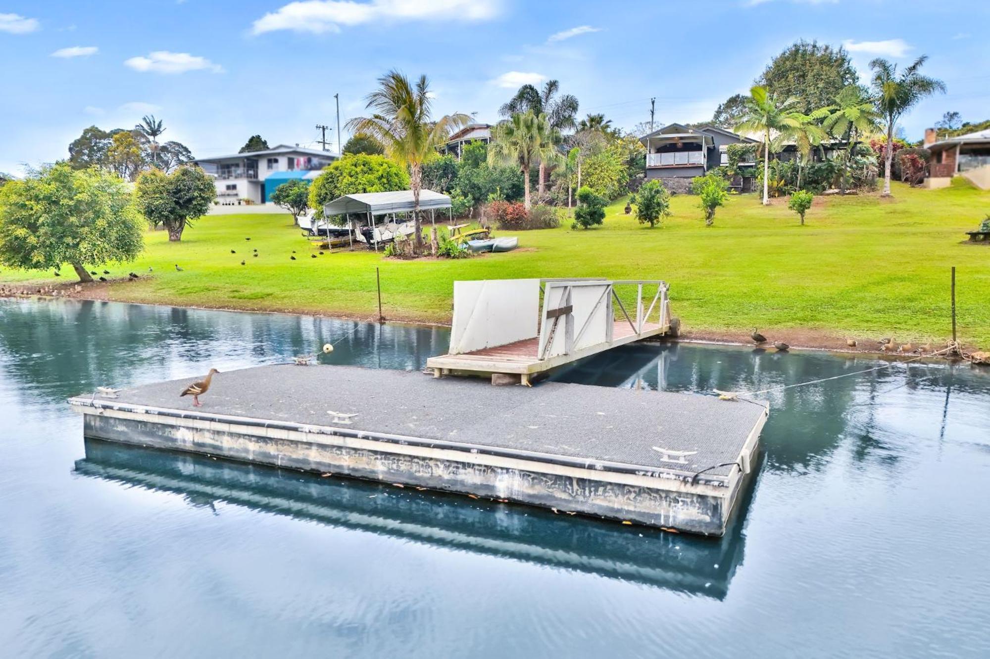 Вілла Lakeside Tinaroo Only 2.5Km From Yungaburra Town Екстер'єр фото